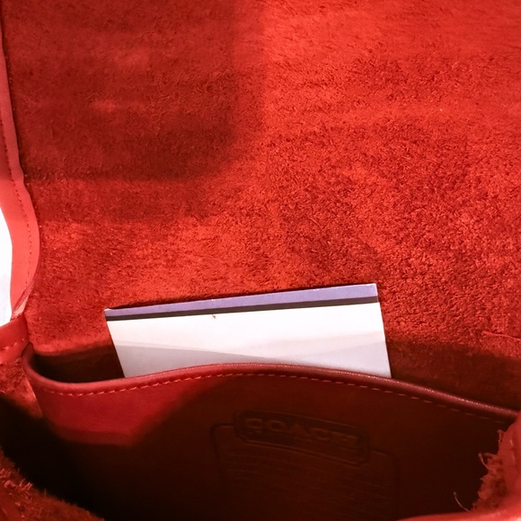 Coach Vintage Red Leather Crossbody Bag - Picture 10 of 16